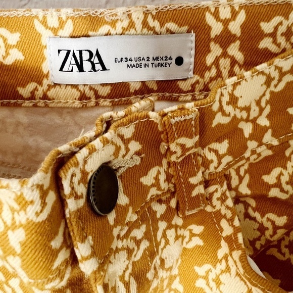 Zara The Dreed Flare in Abstract Floral Golden Denim Jeans - Picture 6 of 9